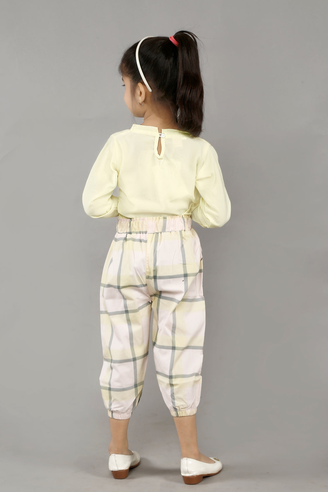 MULTI LOVE TOP AND CAPRI PANT