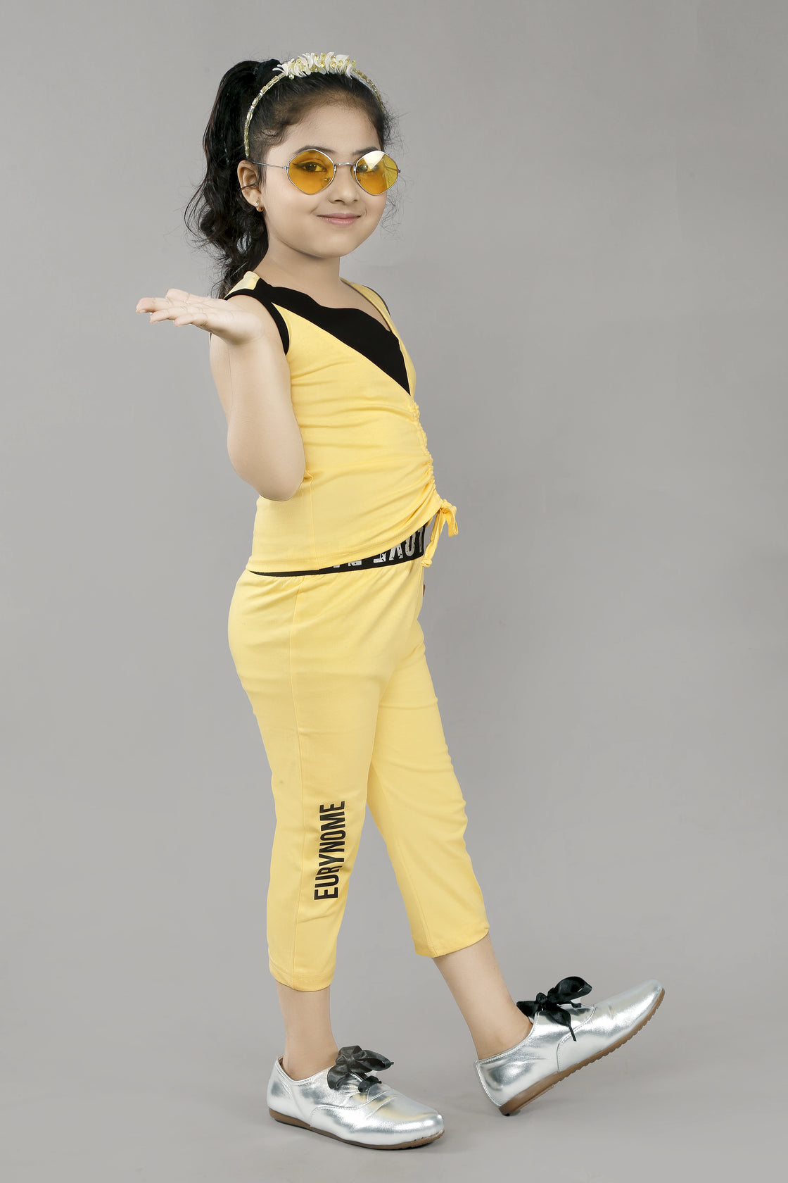 SLEEVELESS TOP and EURYNOME PANT