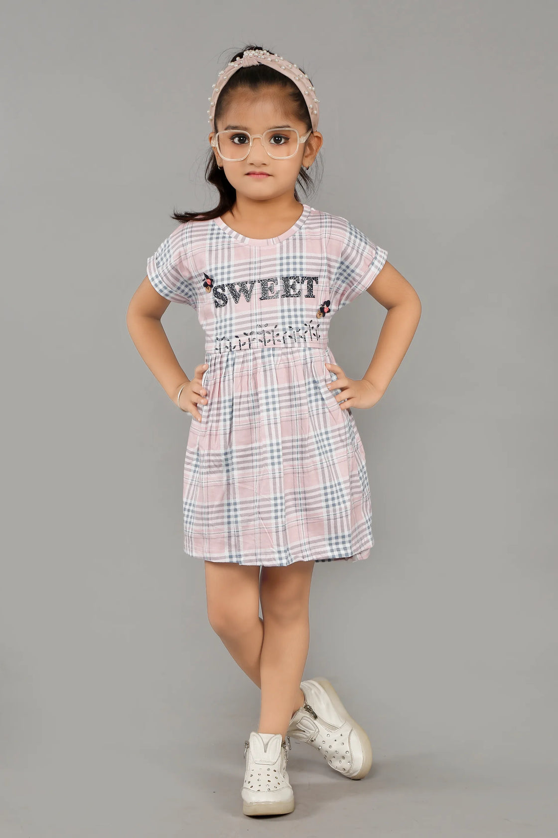 Eurynome Kidswear Girls – Candid Sweet Frock, Pink & Grey Checks, Honey Bee and Plant Motifs, Center SWEET Graphic, Pure Cotton, Above-Knee Comfort Dress Ages 3-6
