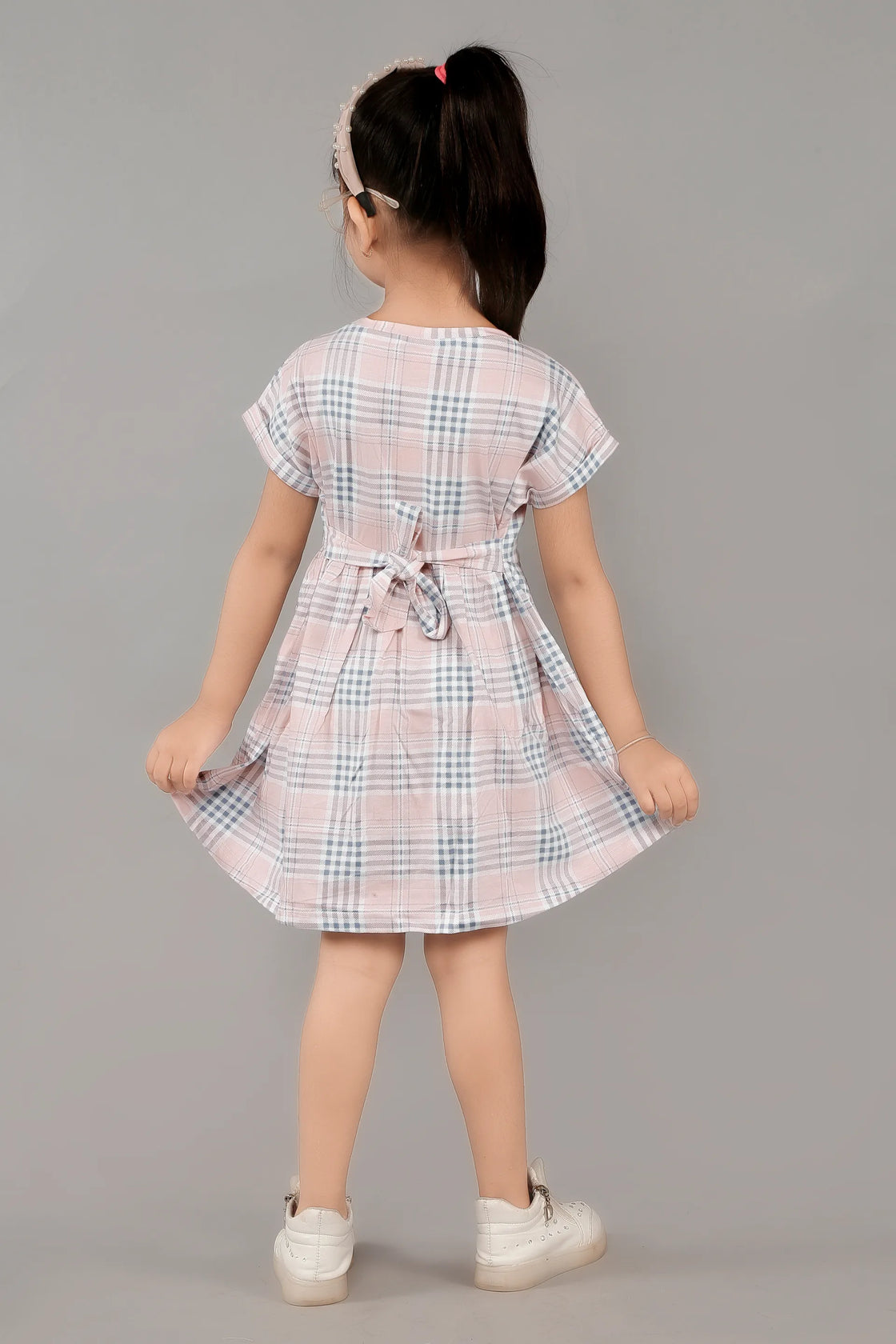Eurynome Kidswear Girls – Candid Sweet Frock, Pink & Grey Checks, Honey Bee and Plant Motifs, Center SWEET Graphic, Pure Cotton, Above-Knee Comfort Dress Ages 3-6