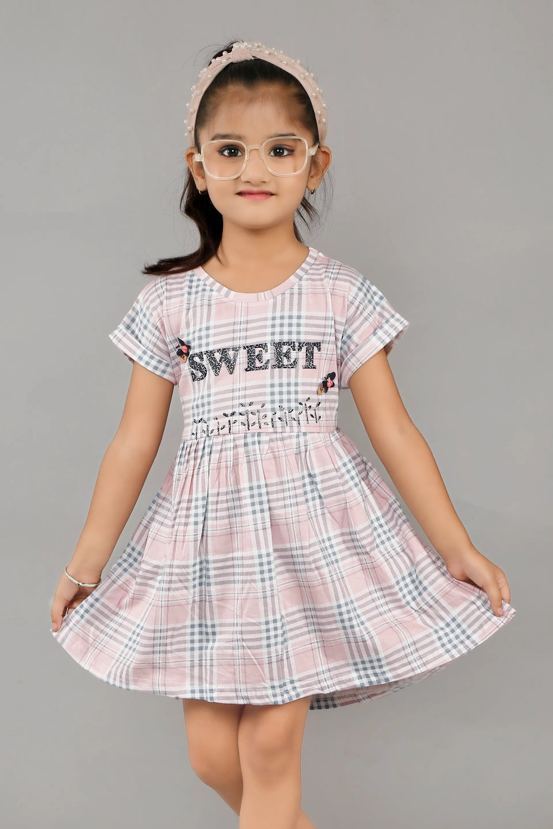 Eurynome Kidswear Girls – Candid Sweet Frock, Pink & Grey Checks, Honey Bee and Plant Motifs, Center SWEET Graphic, Pure Cotton, Above-Knee Comfort Dress Ages 3-6