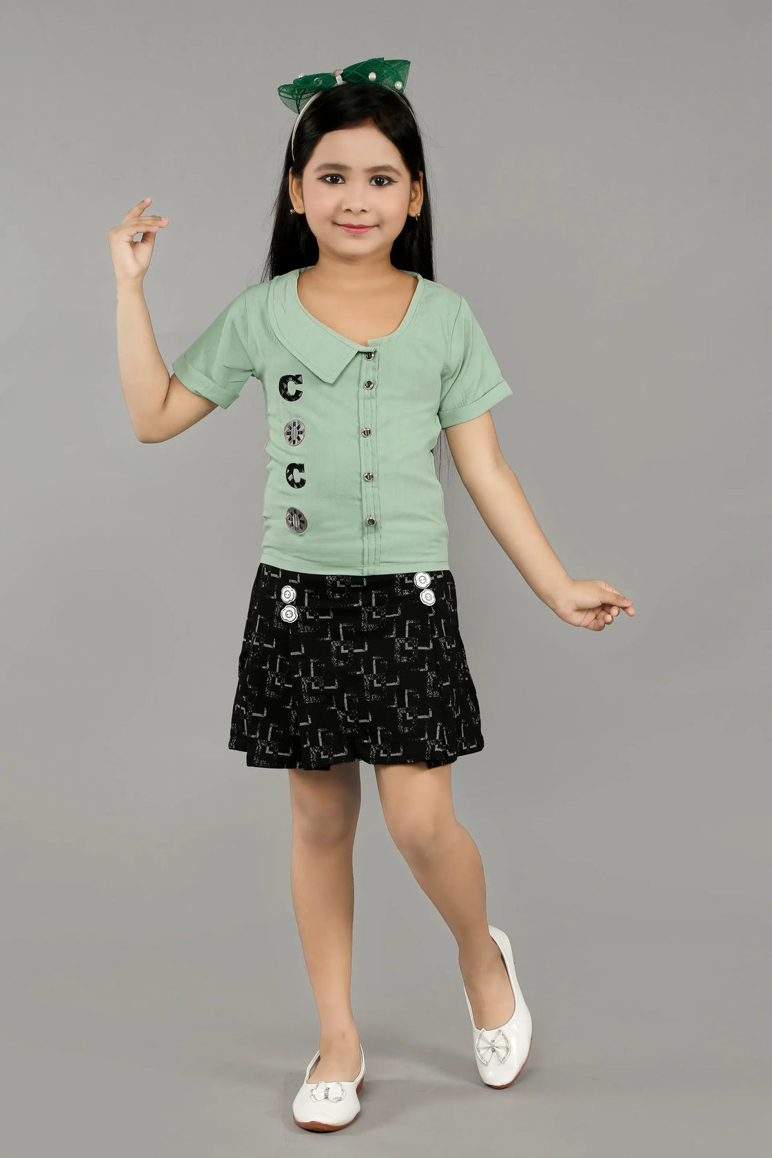 Eurynome Kidswear Girls – Chic Skirt & Top, Crushed Pink Collar Top, COCO Label, Jacquard Mini Skirt, Geometric Embossed Pattern, Stylish Ages 3-6.