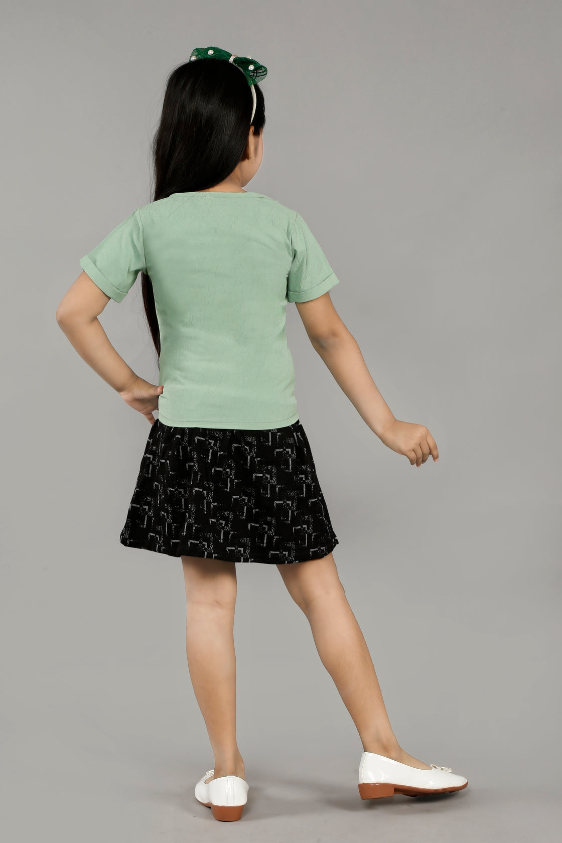 CHIC SKIRT & TOP