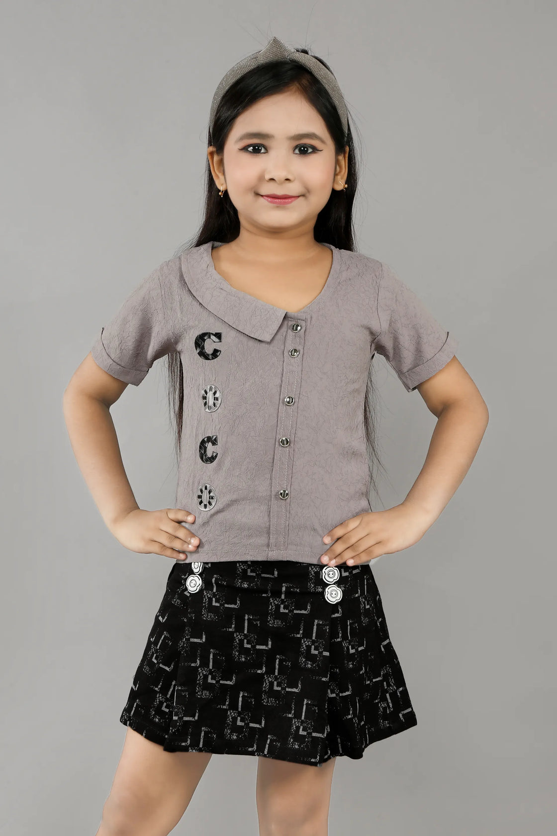 Eurynome Kidswear Girls – Chic Skirt & Top, Crushed Pink Collar Top, COCO Label, Jacquard Mini Skirt, Geometric Embossed Pattern, Stylish Ages 3-6.