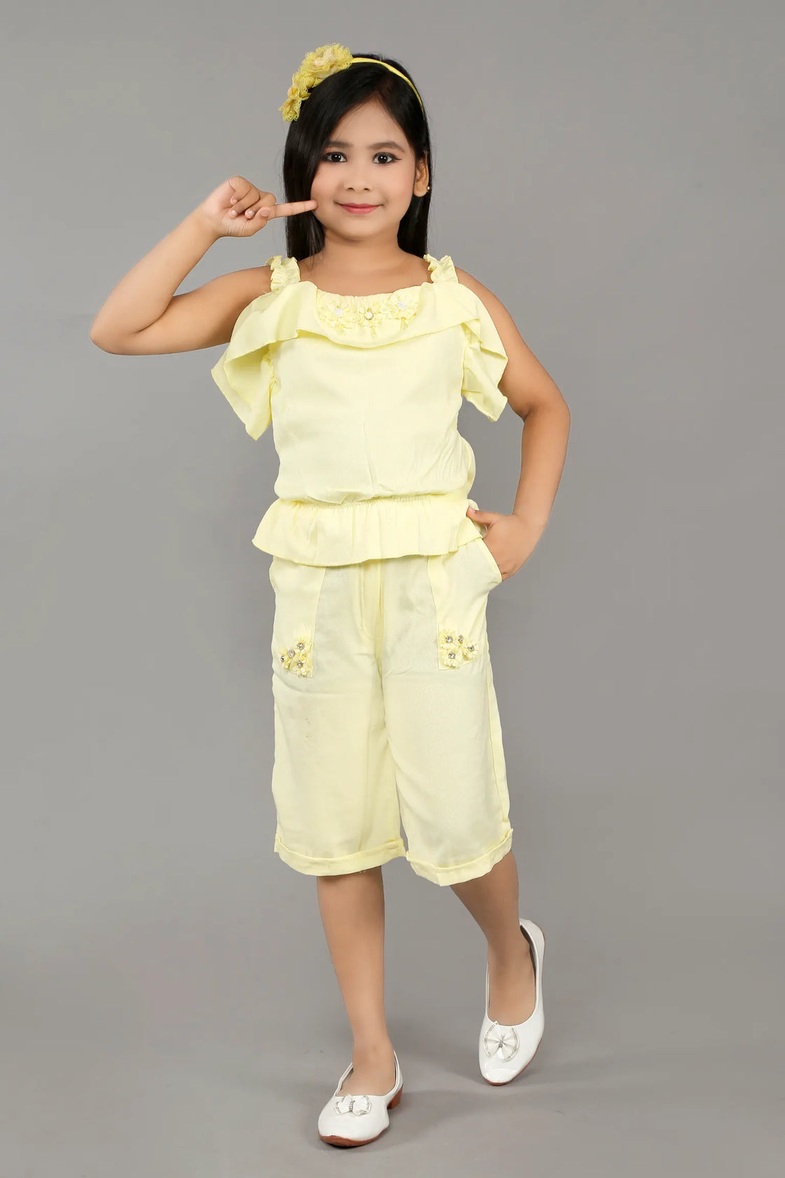 Eurynome Kidswear Girls – Cut Shoulder Floral Set, Handmade Embroidered Flowers, Frilled Straps, Soft Textured Sleeveless Top, Pocketed Capris, Stylish & Comfortable Ages 3-6.