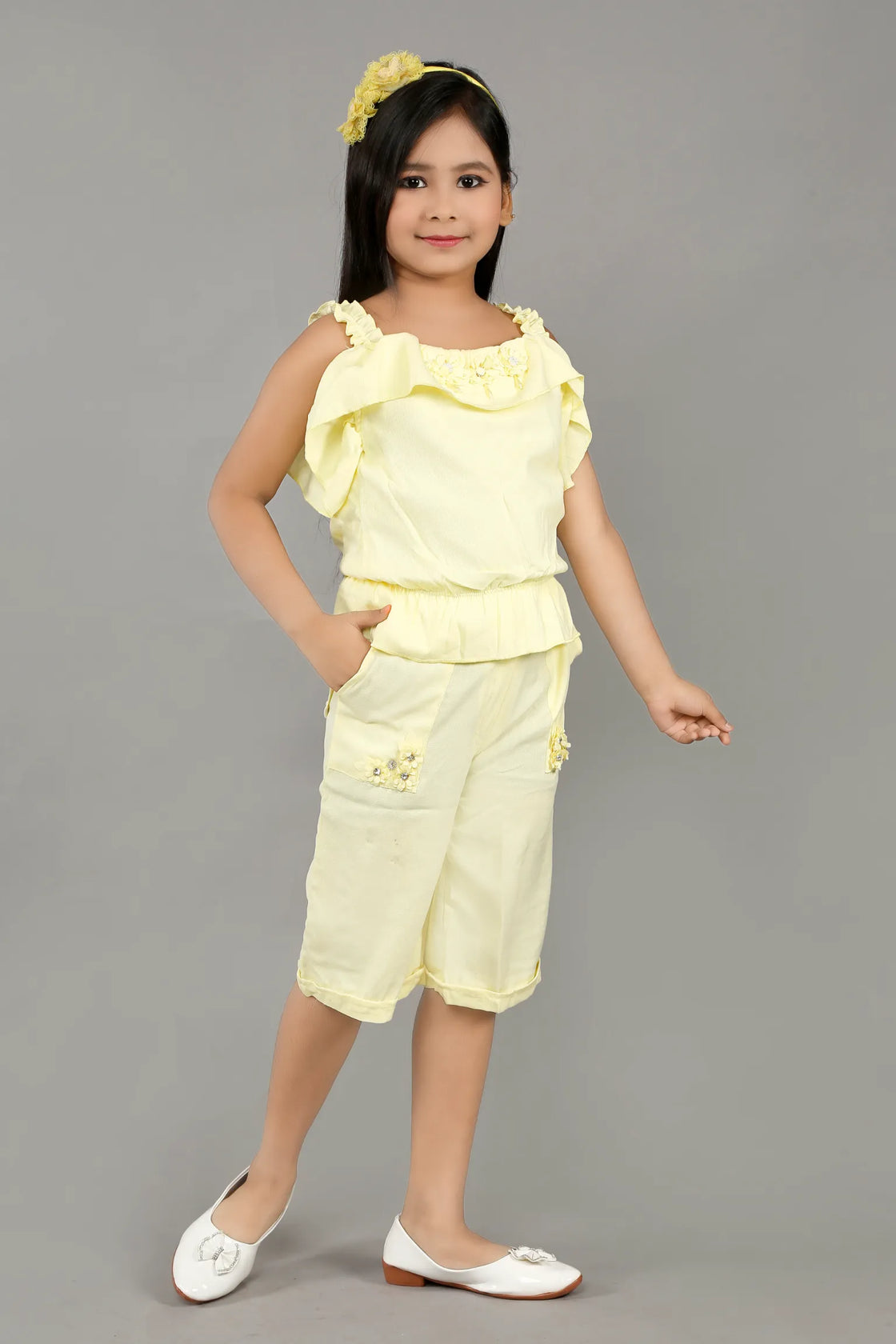 Eurynome Kidswear Girls – Cut Shoulder Floral Set, Handmade Embroidered Flowers, Frilled Straps, Soft Textured Sleeveless Top, Pocketed Capris, Stylish & Comfortable Ages 3-6.