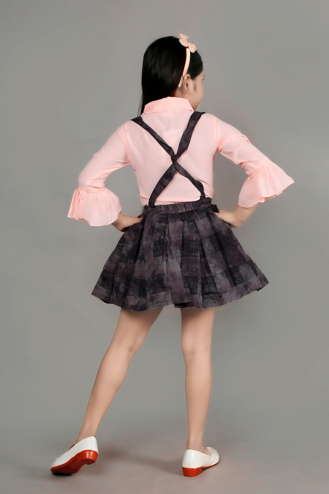 Eurynome Kidswear Girls – Fancy Top & Gallus Skirt Set, Hand Embroidered Floral Broach, Frilled Sleeves, Puffy Mercerized Checked Skirt, Bow Center, Party Classic for Ages 3-6