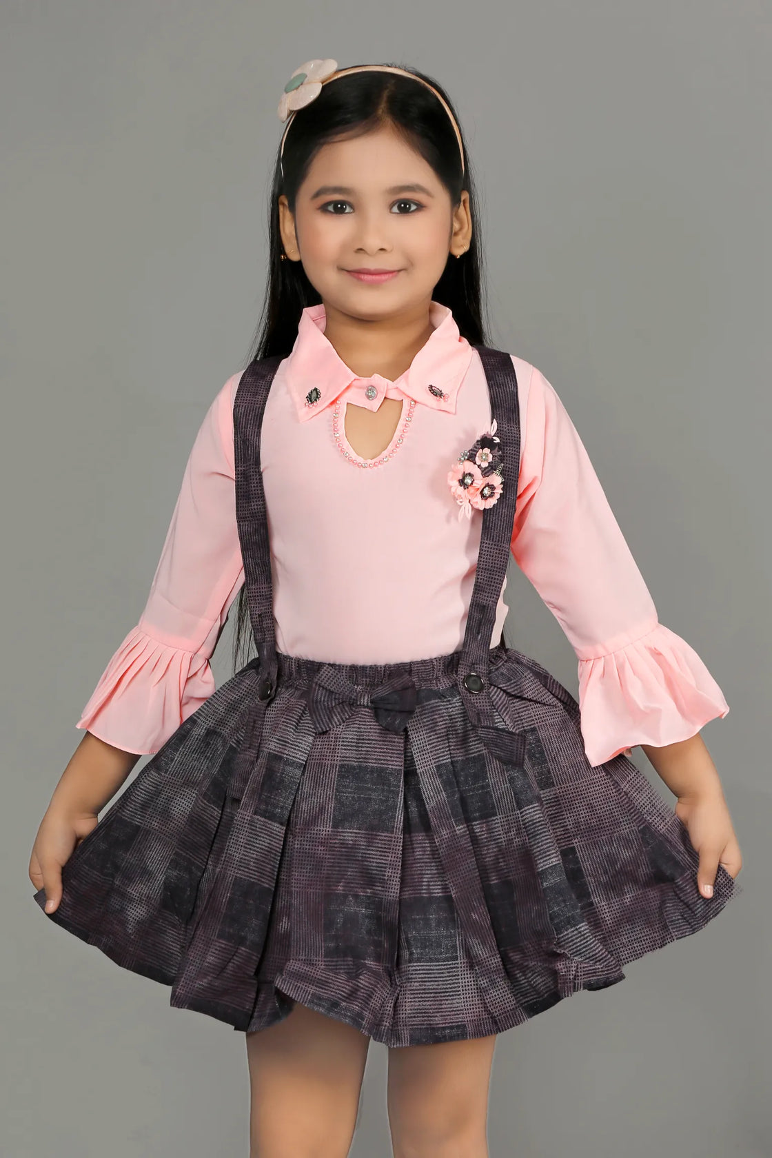 Eurynome Kidswear Girls – Fancy Top & Gallus Skirt Set, Hand Embroidered Floral Broach, Frilled Sleeves, Puffy Mercerized Checked Skirt, Bow Center, Party Classic for Ages 3-6