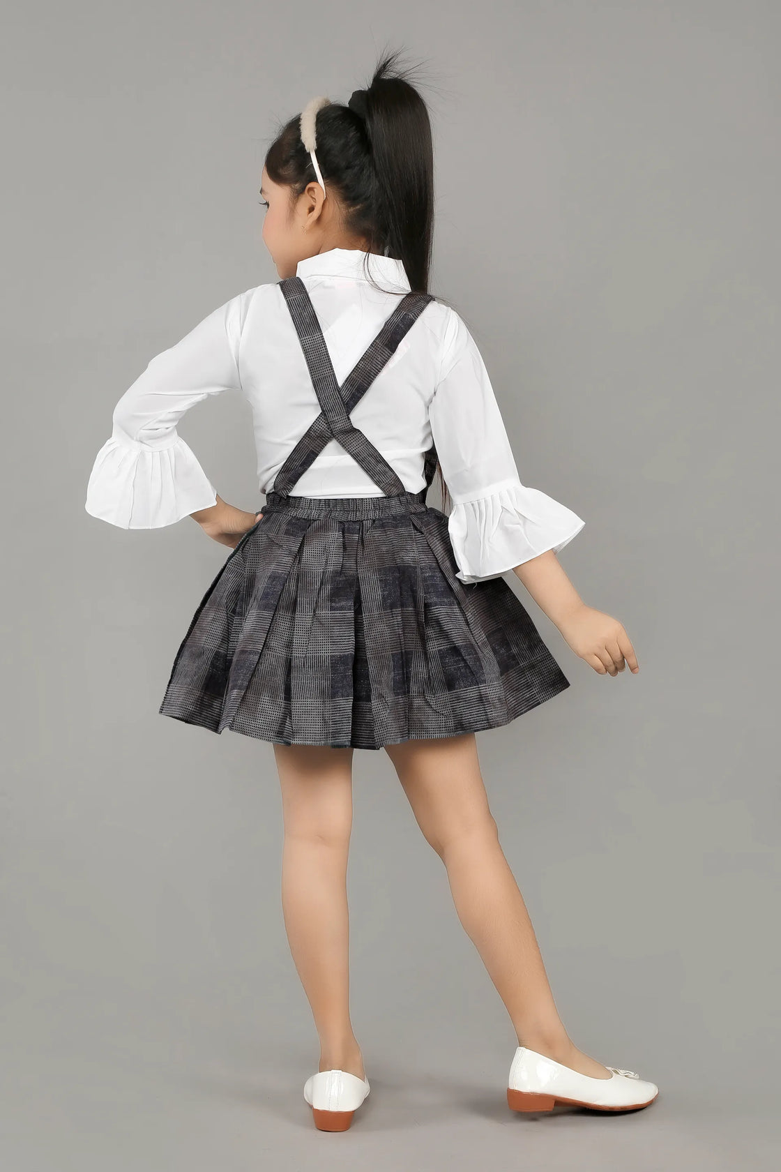 Eurynome Kidswear Girls – Fancy Top & Gallus Skirt Set, Hand Embroidered Floral Broach, Frilled Sleeves, Puffy Mercerized Checked Skirt, Bow Center, Party Classic for Ages 3-6