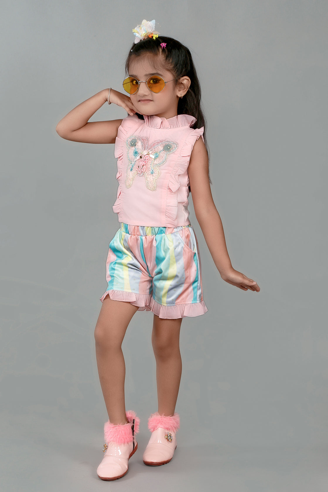 FANCY TOP AND SHORT PANT