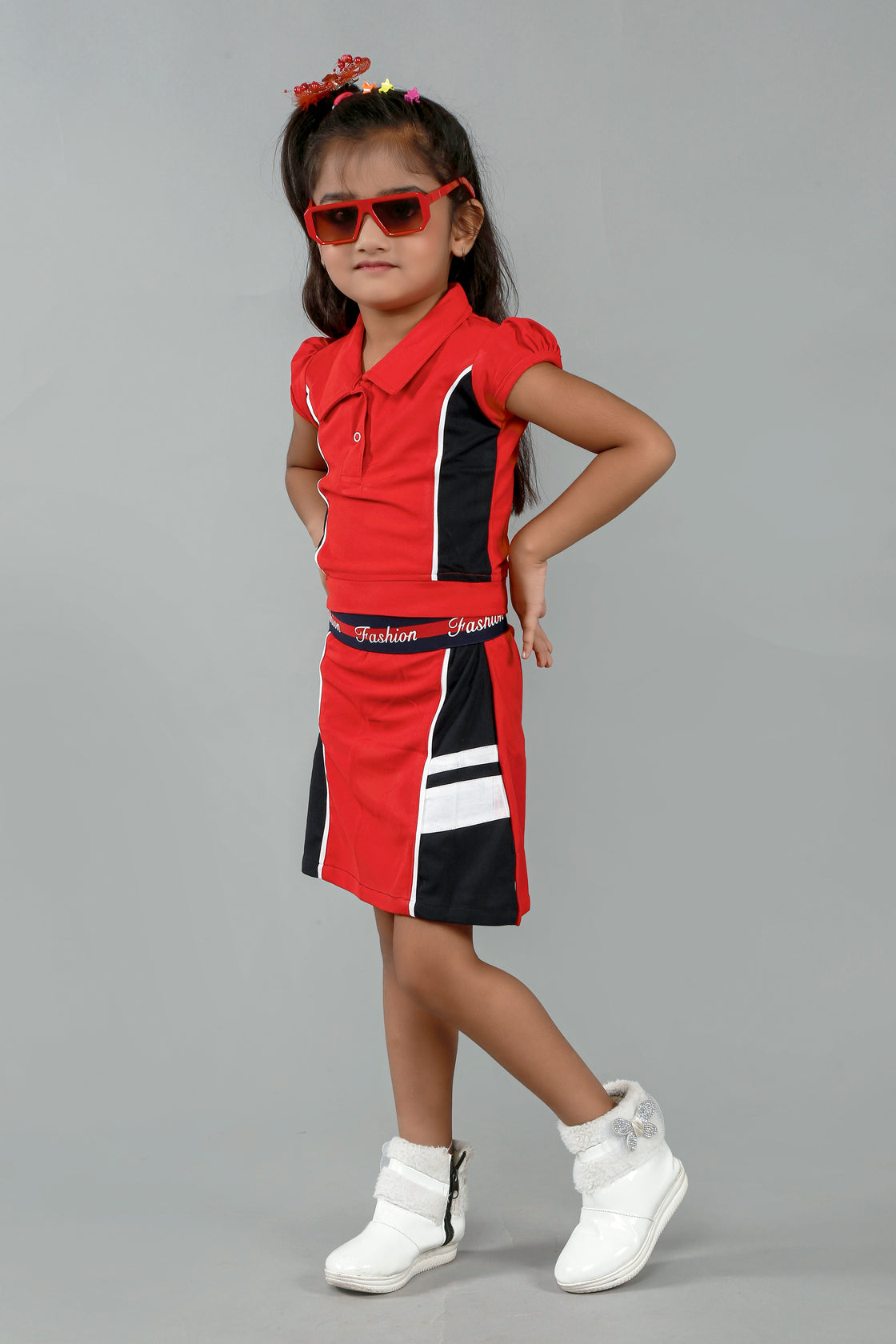 FASHION SPORTS SKIRT & TOP
