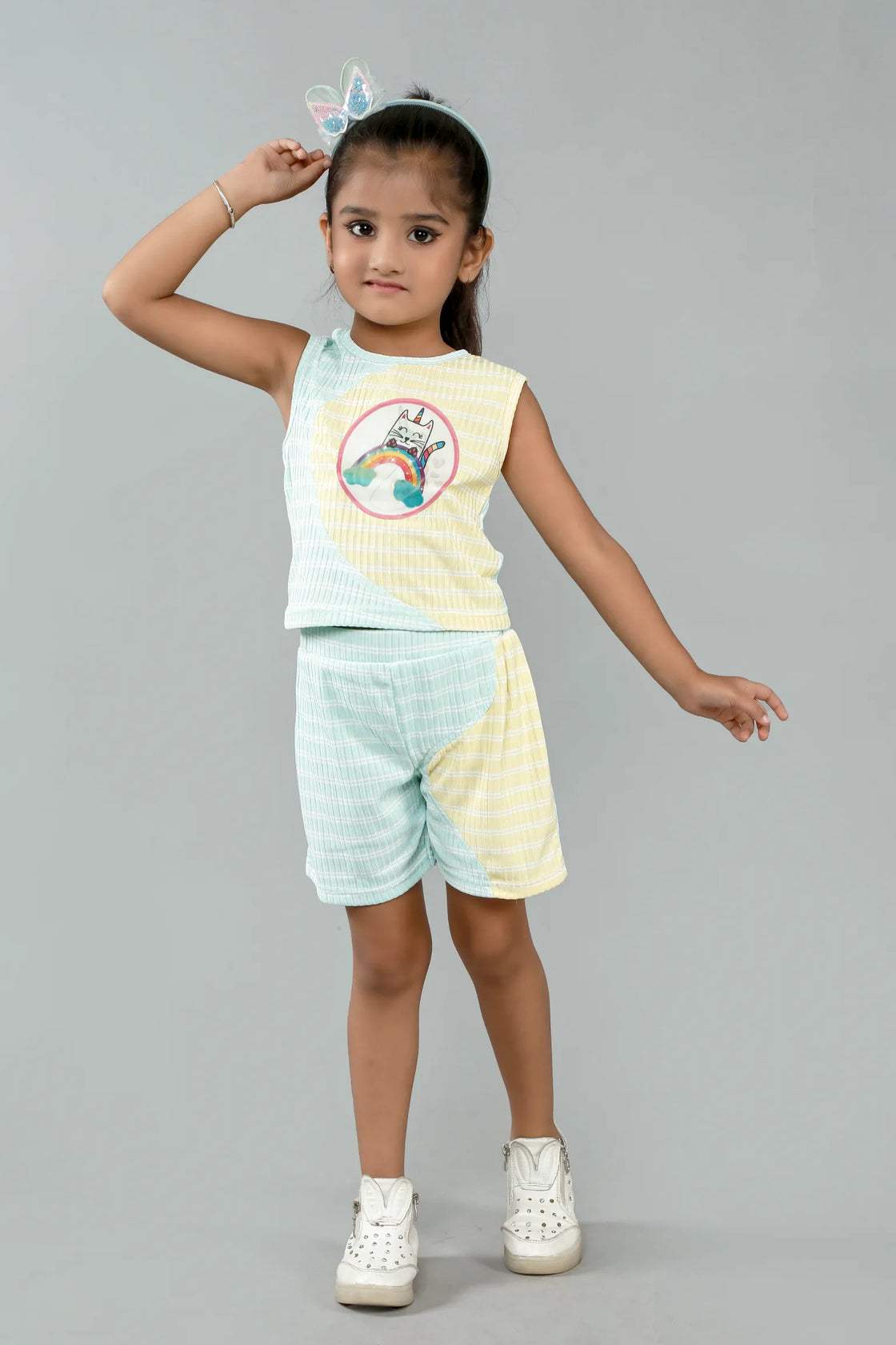 Eurynome Kidswear Girls – Unicorn Wave Top & Pant Set, 3D hologram, ribbed pastel, playful summer style. Ages 3-6