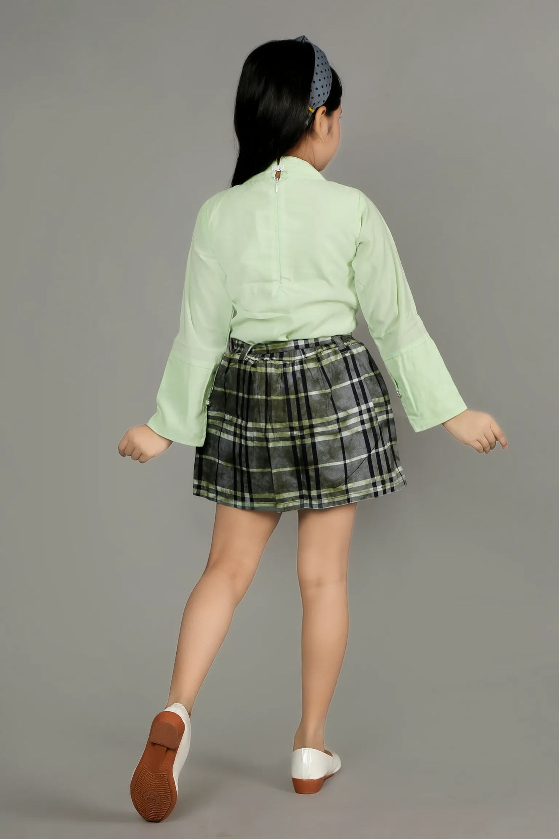 Eurynome Kidswear Girls – Lounge-Ready Round Neck Skirt & Top Set, Frilled Sleeves, Hand Embroidered Floral Broach, Extra Soft Checked Mini Skirt, Flower Knot Belt, Relaxed Chic Ages 3-6.