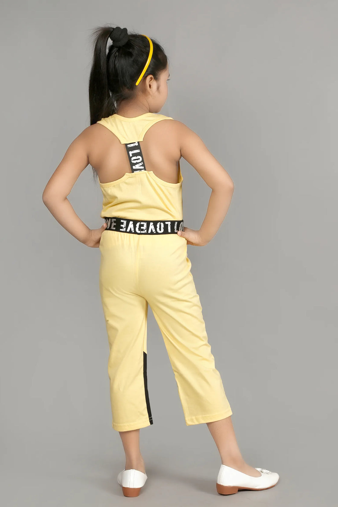 Eurynome Kidswear Girls – Stylish Love Top & Pant Set, Sporty Tank, Bold “LOVE” Waistband, Trendy Colorblock Capris, Playful Summer Comfort Ages 3-6.