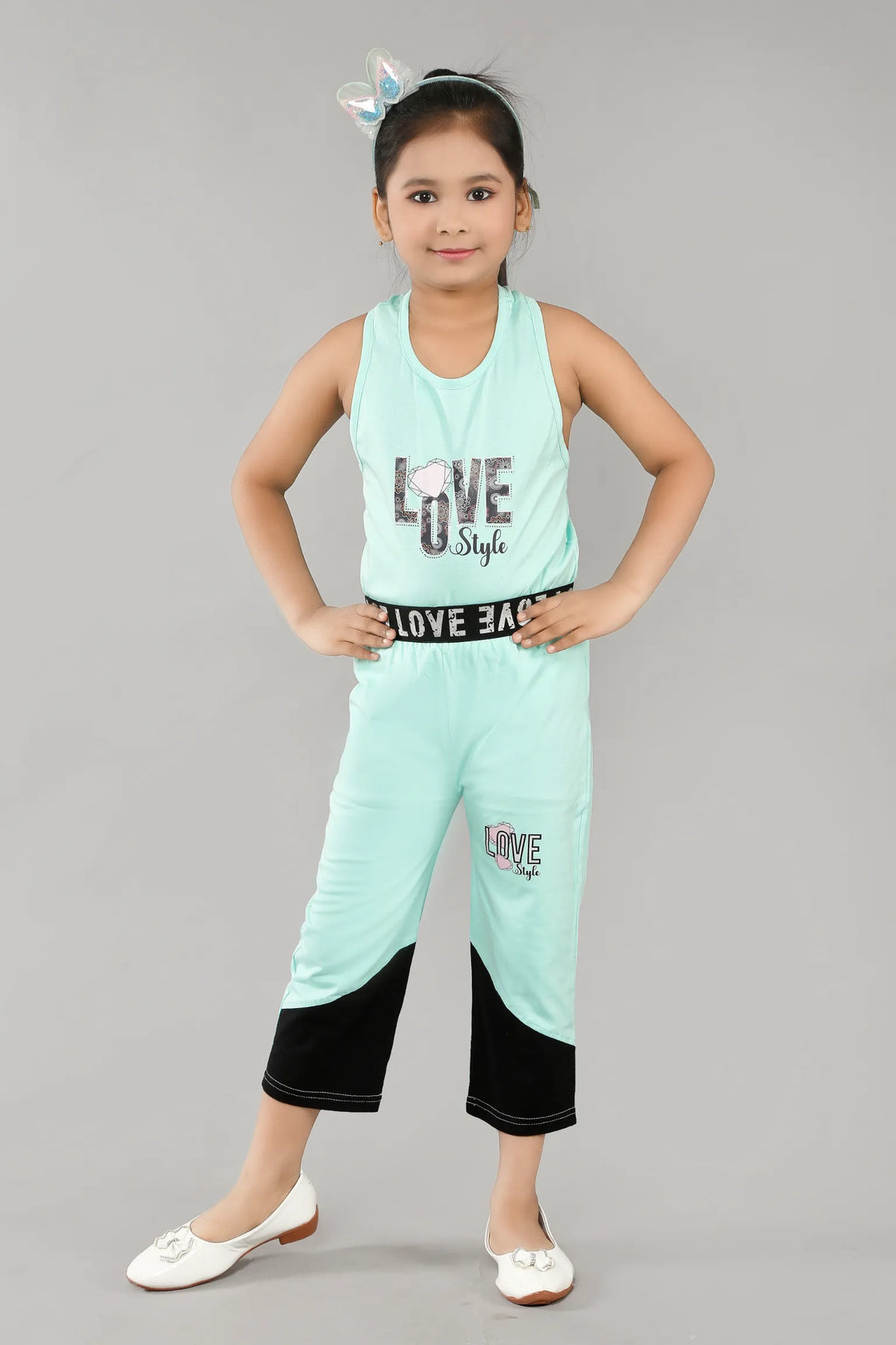 Eurynome Kidswear Girls – Stylish Love Top & Pant Set, Sporty Tank, Bold “LOVE” Waistband, Trendy Colorblock Capris, Playful Summer Comfort Ages 3-6.