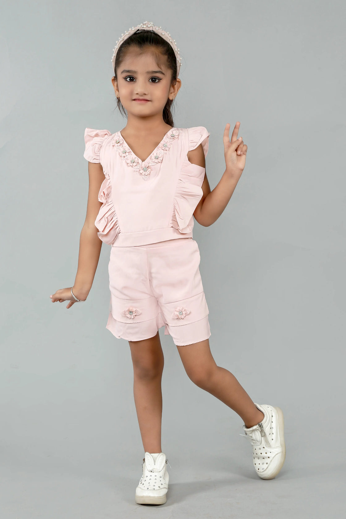 Eurynome Kidswear Girls – V-Style Floral Party Set, Handcrafted Flowers & Ruffle Top, Layered Chic Shorts, Luxe Chiffon Comfort, Ages 3-6