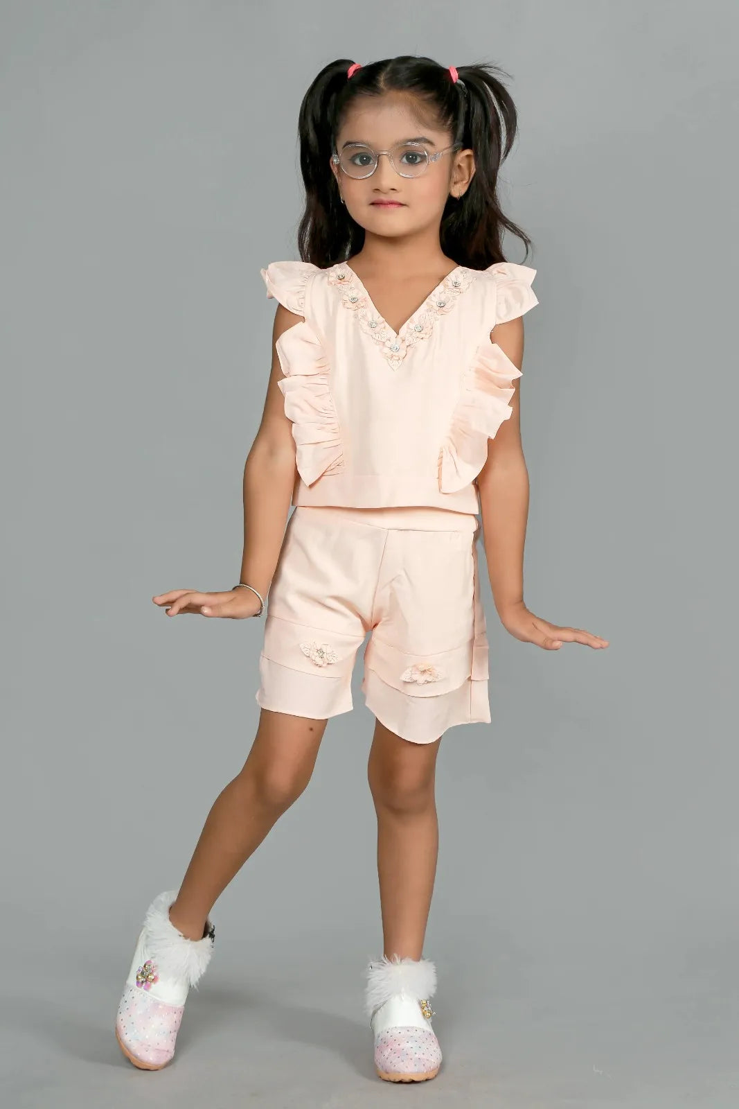 Eurynome Kidswear Girls – V-Style Floral Party Set, Handcrafted Flowers & Ruffle Top, Layered Chic Shorts, Luxe Chiffon Comfort, Ages 3-6